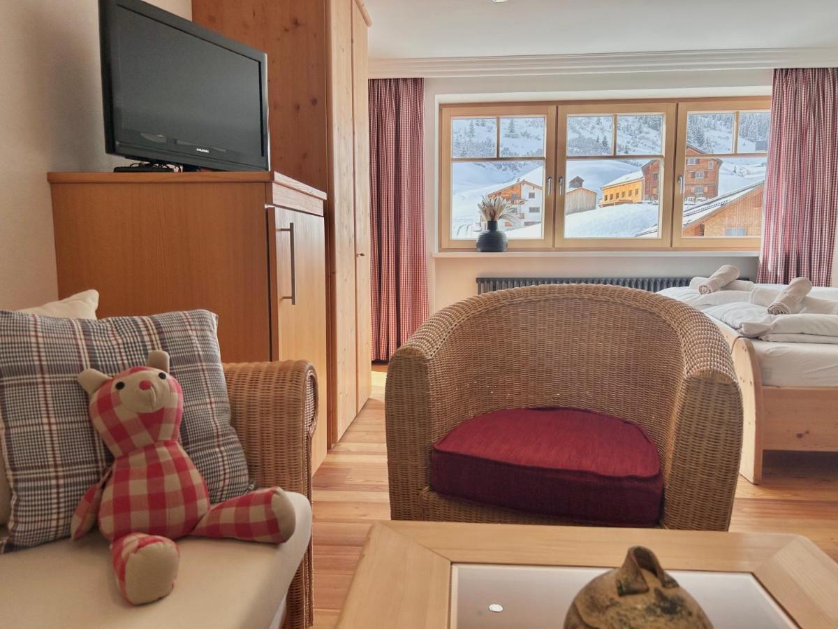 Haus Wallis By Stayfritz - Ski-In Ski-Out Zimmer 'Garni' Am Arlberg Warth  Εξωτερικό φωτογραφία