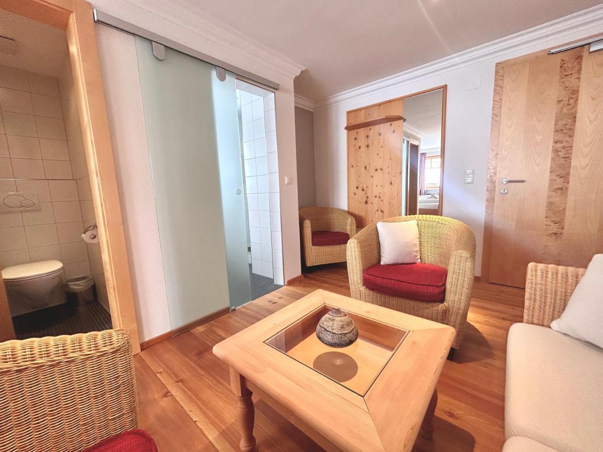 Haus Wallis By Stayfritz - Ski-In Ski-Out Zimmer 'Garni' Am Arlberg Warth  Εξωτερικό φωτογραφία